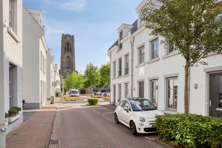 Foto 6 van Princéehof 12