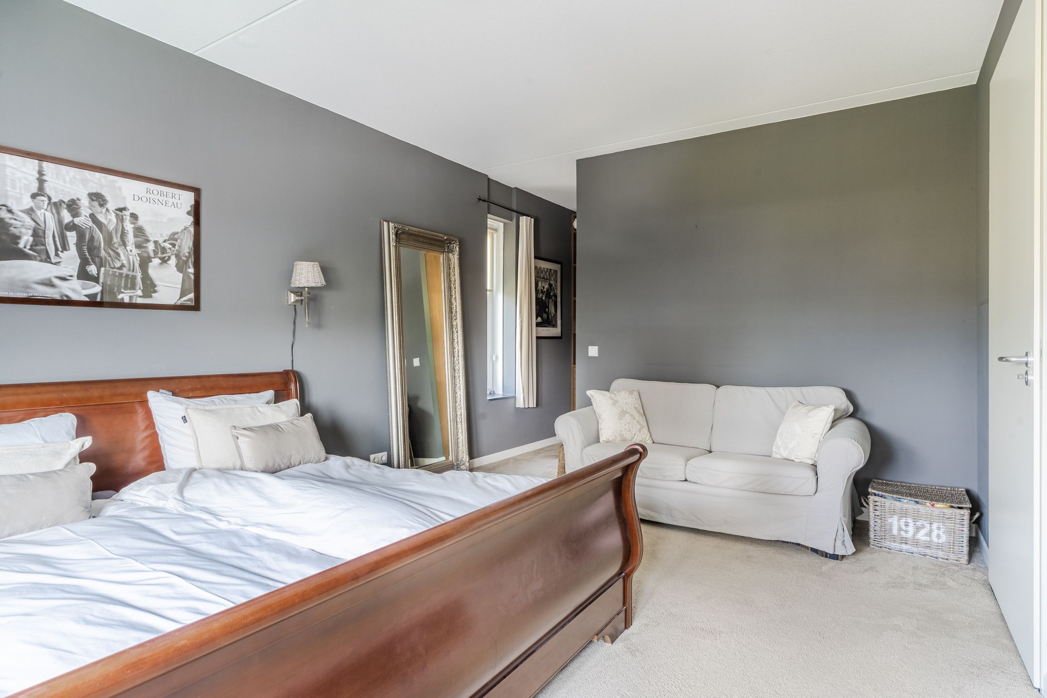 Photo 15 of Vierhoutenstraat 8