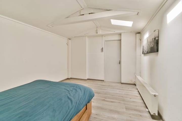 Foto 44 van Schepenstraat 10