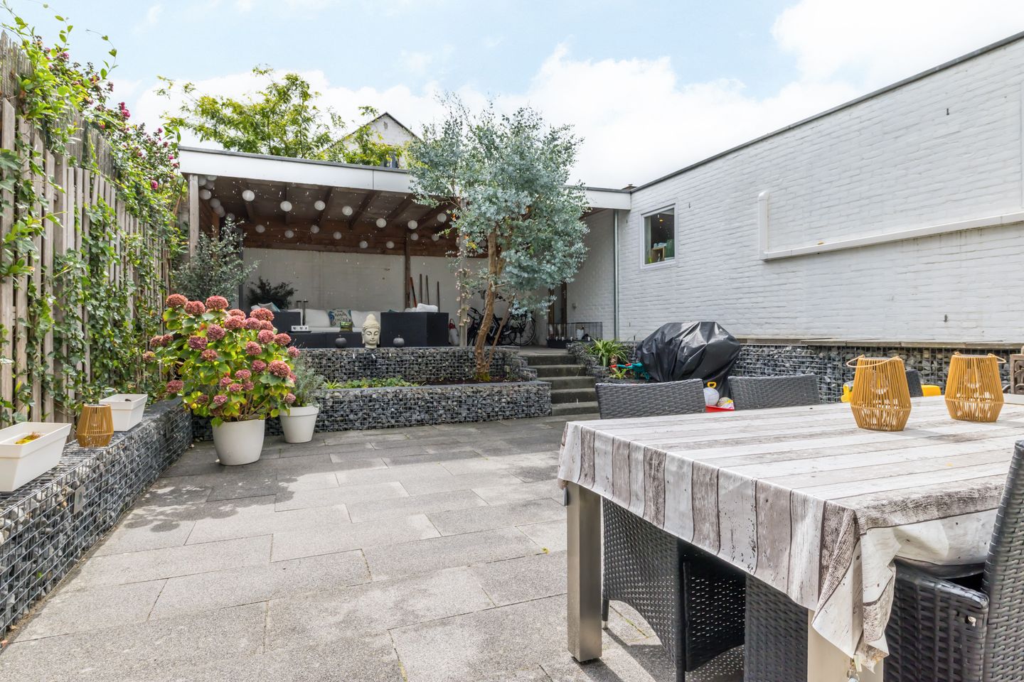 Foto 35 van Shomonstraat 17