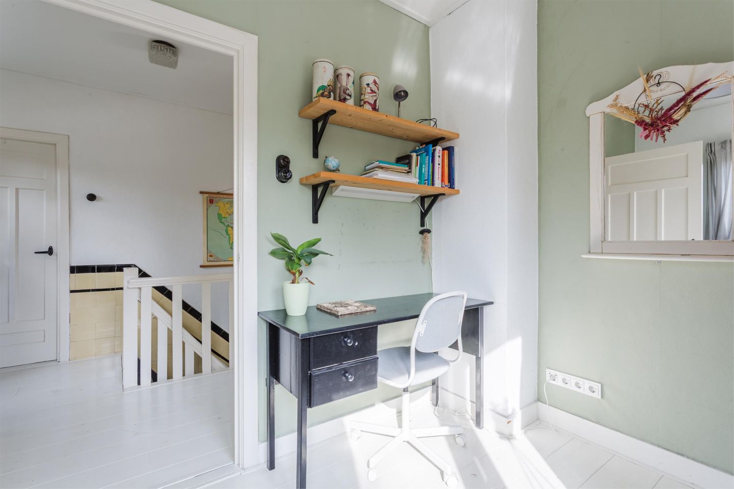 Photo 14 of Bruins Slotlaan 17