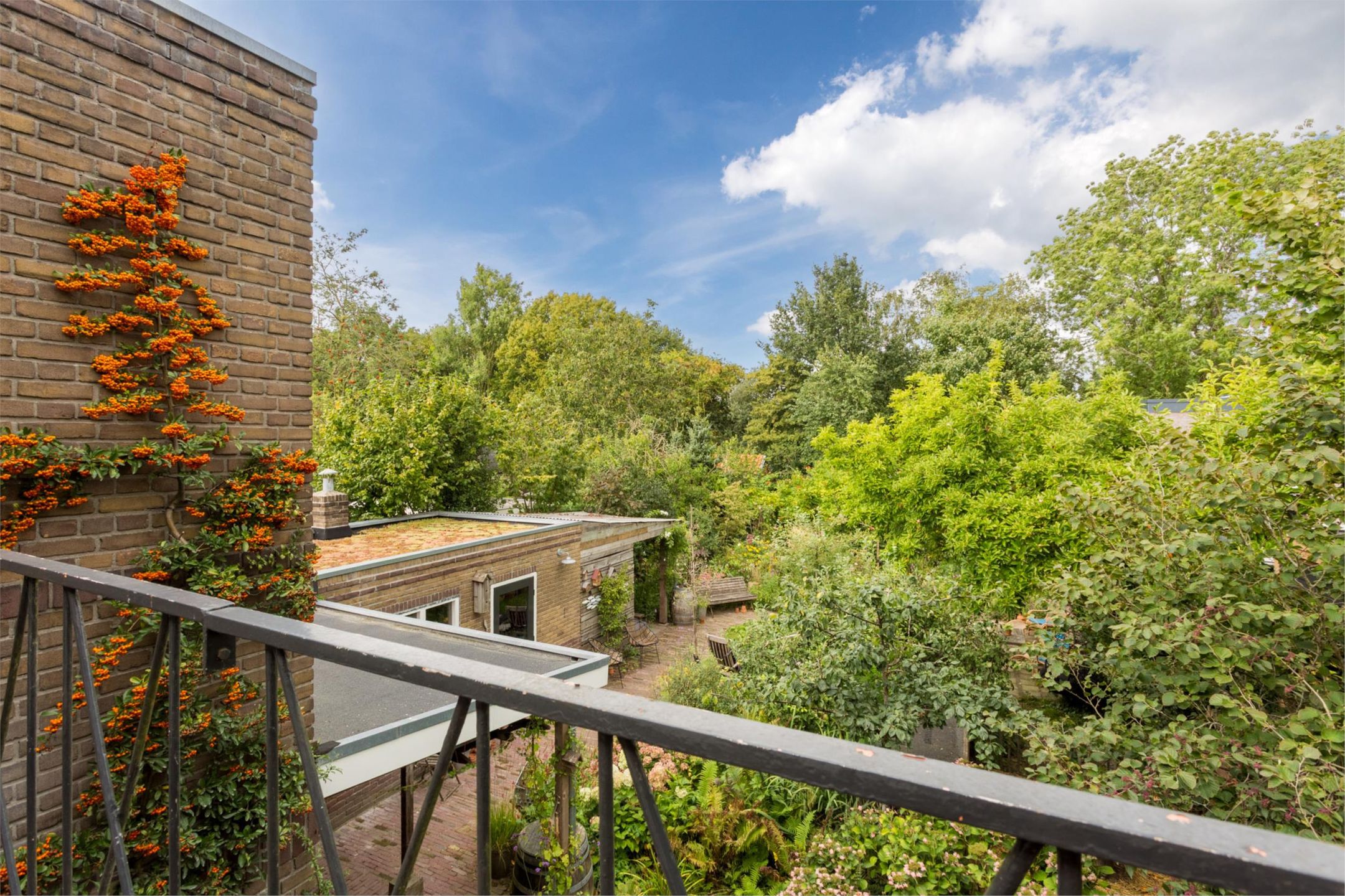 Photo 18 of Bruins Slotlaan 17