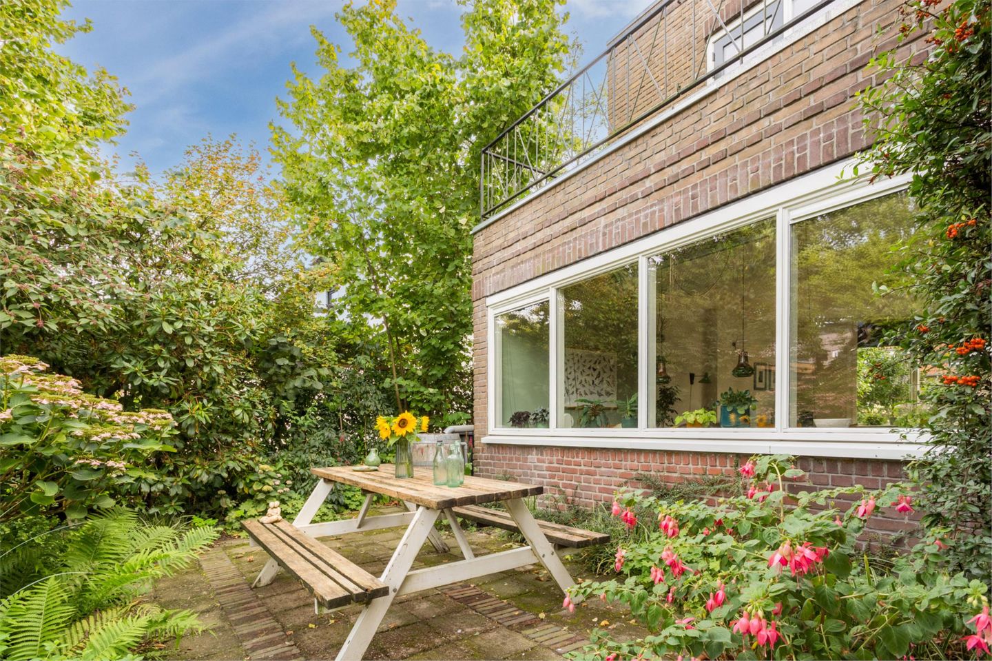 Photo 19 of Bruins Slotlaan 17