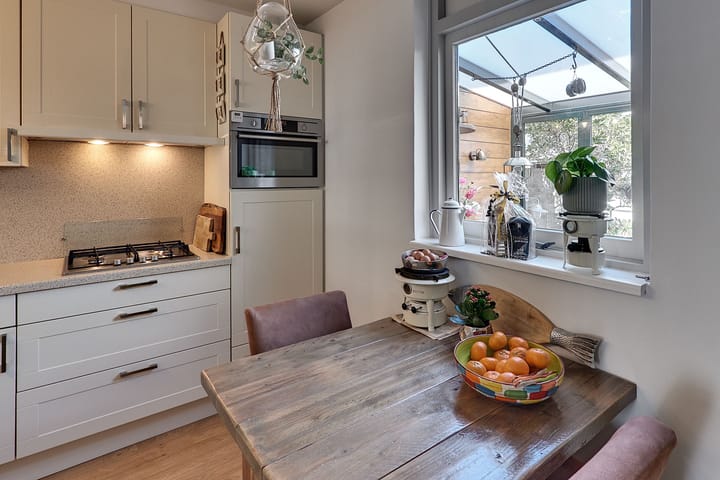 Foto 14 van Mandenmakerstraat 76