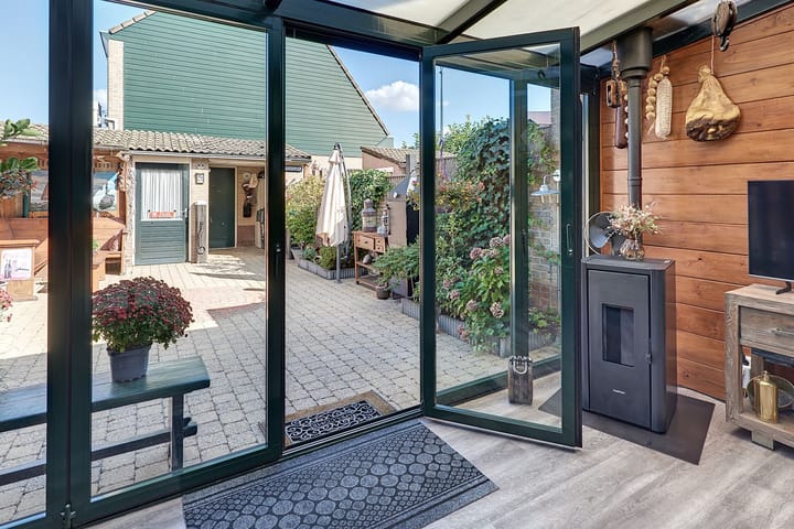 Foto 25 van Mandenmakerstraat 76