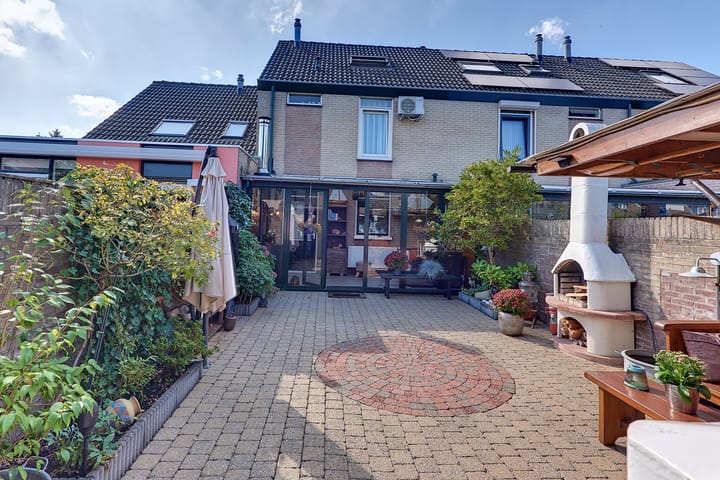 Foto 43 van Mandenmakerstraat 76