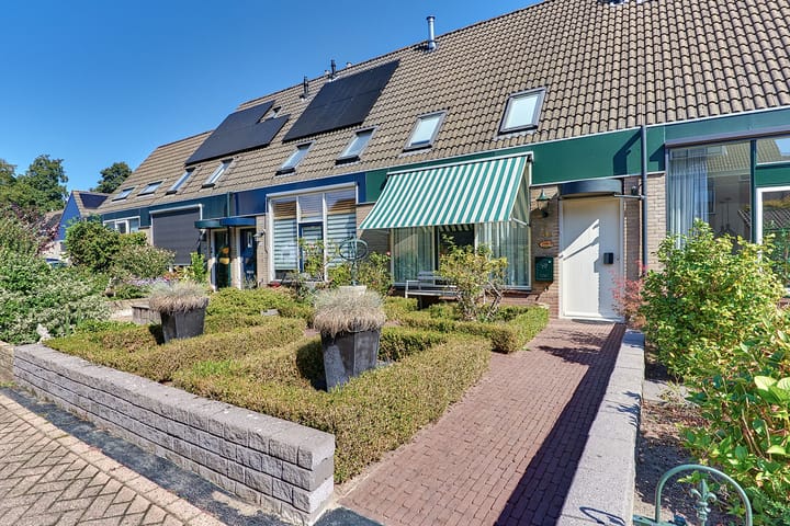 Foto 46 van Mandenmakerstraat 76