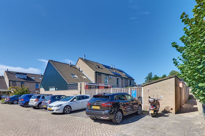 Foto 49 van Mandenmakerstraat 76