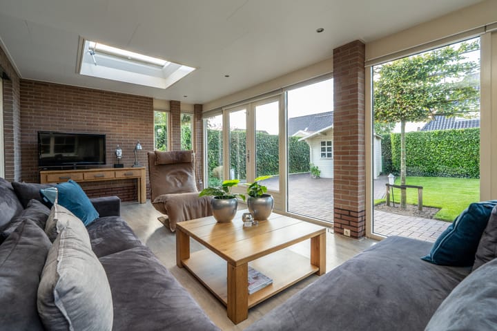 Photo 2 of Bovenènde 12