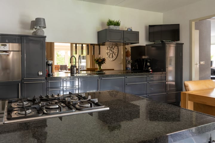 Photo 15 of Bovenènde 12