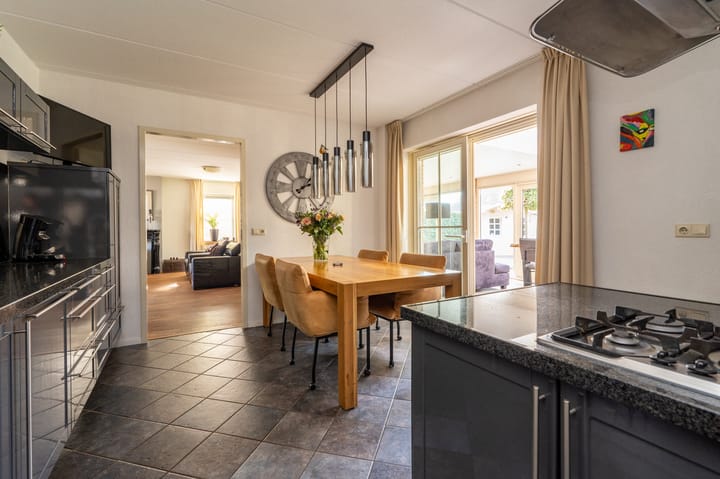 Photo 16 of Bovenènde 12