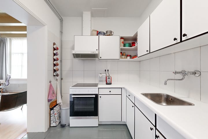 Photo 17 of Rapenburg 27-A