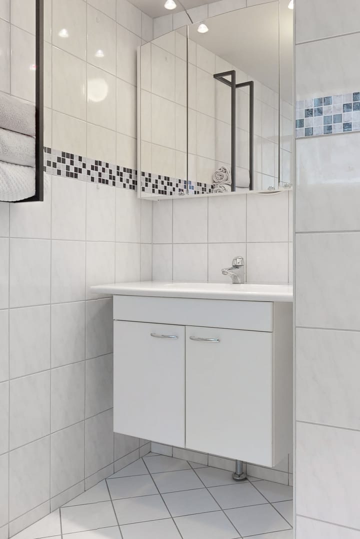 Photo 38 of Rapenburg 27-A