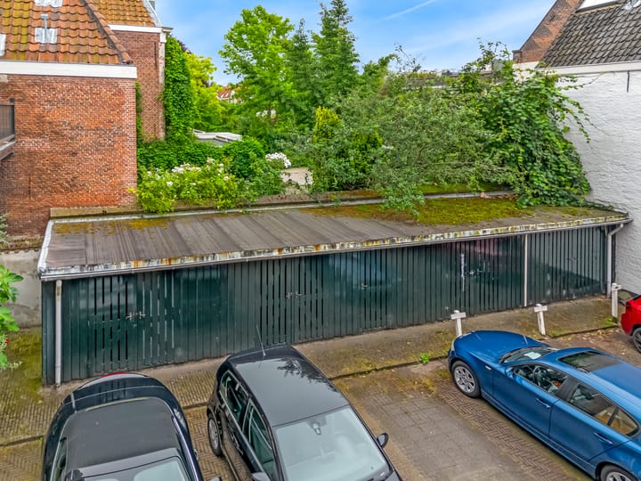 Photo 41 of Rapenburg 27-A