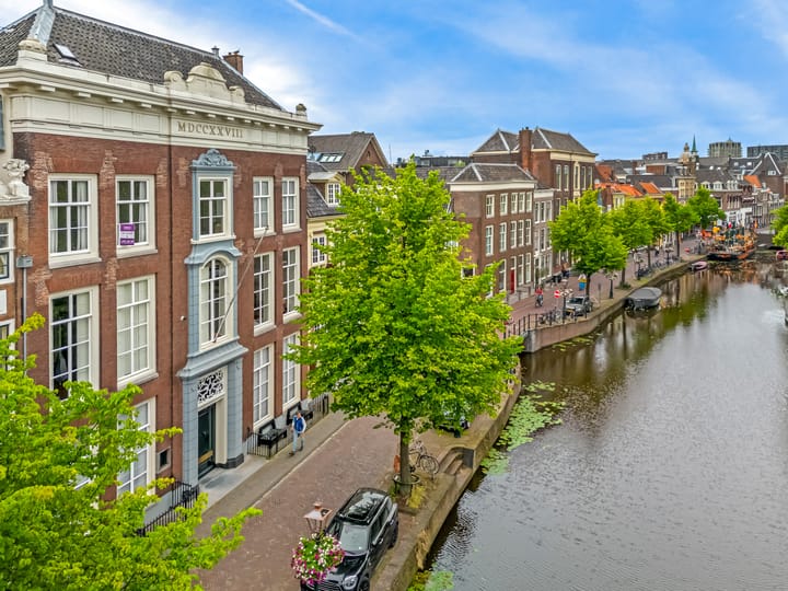 Photo 43 of Rapenburg 27-A