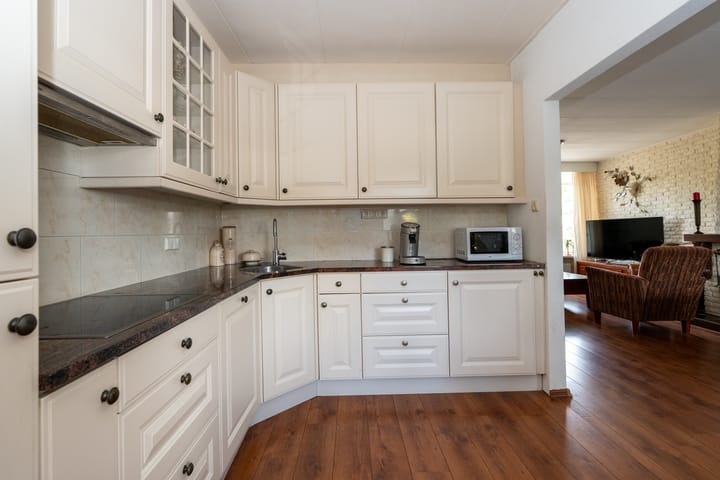 Photo 10 of Thorbeckestraat 119