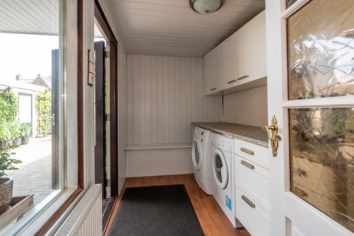 Photo 11 of Thorbeckestraat 119