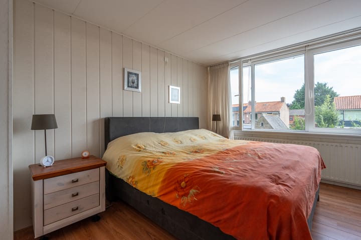 Photo 16 of Thorbeckestraat 119