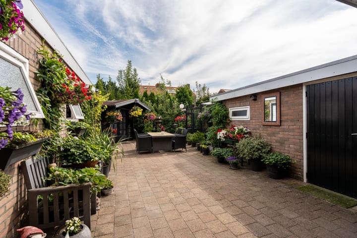 Photo 28 of Thorbeckestraat 119