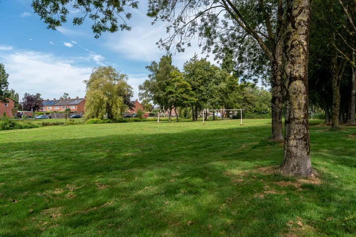 Photo 36 of Thorbeckestraat 119