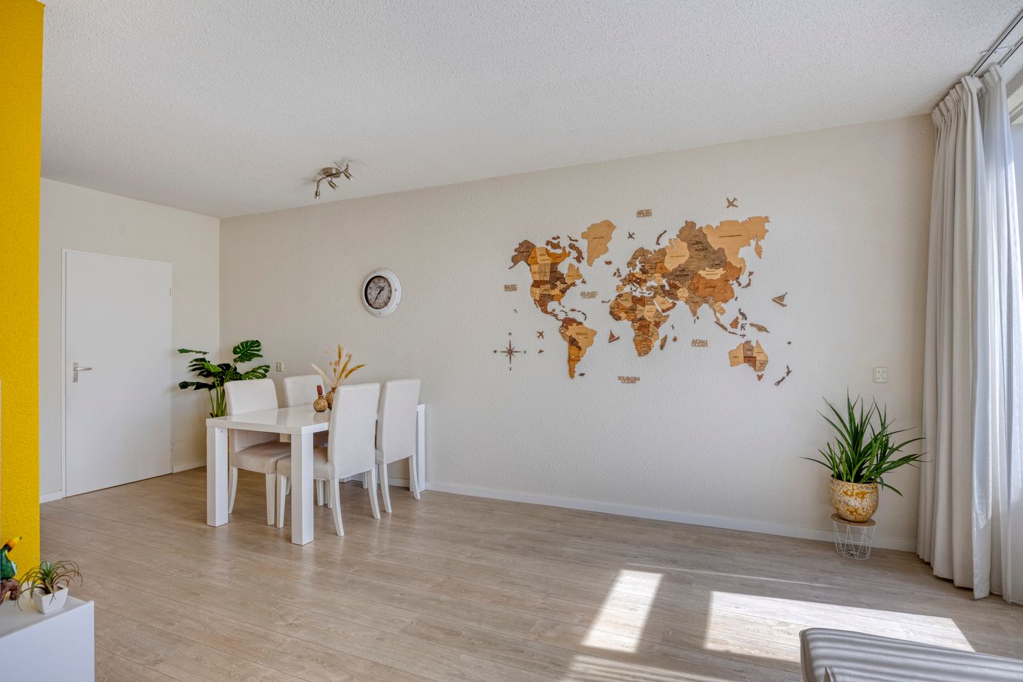 Photo 5 of Utrechtplein 23