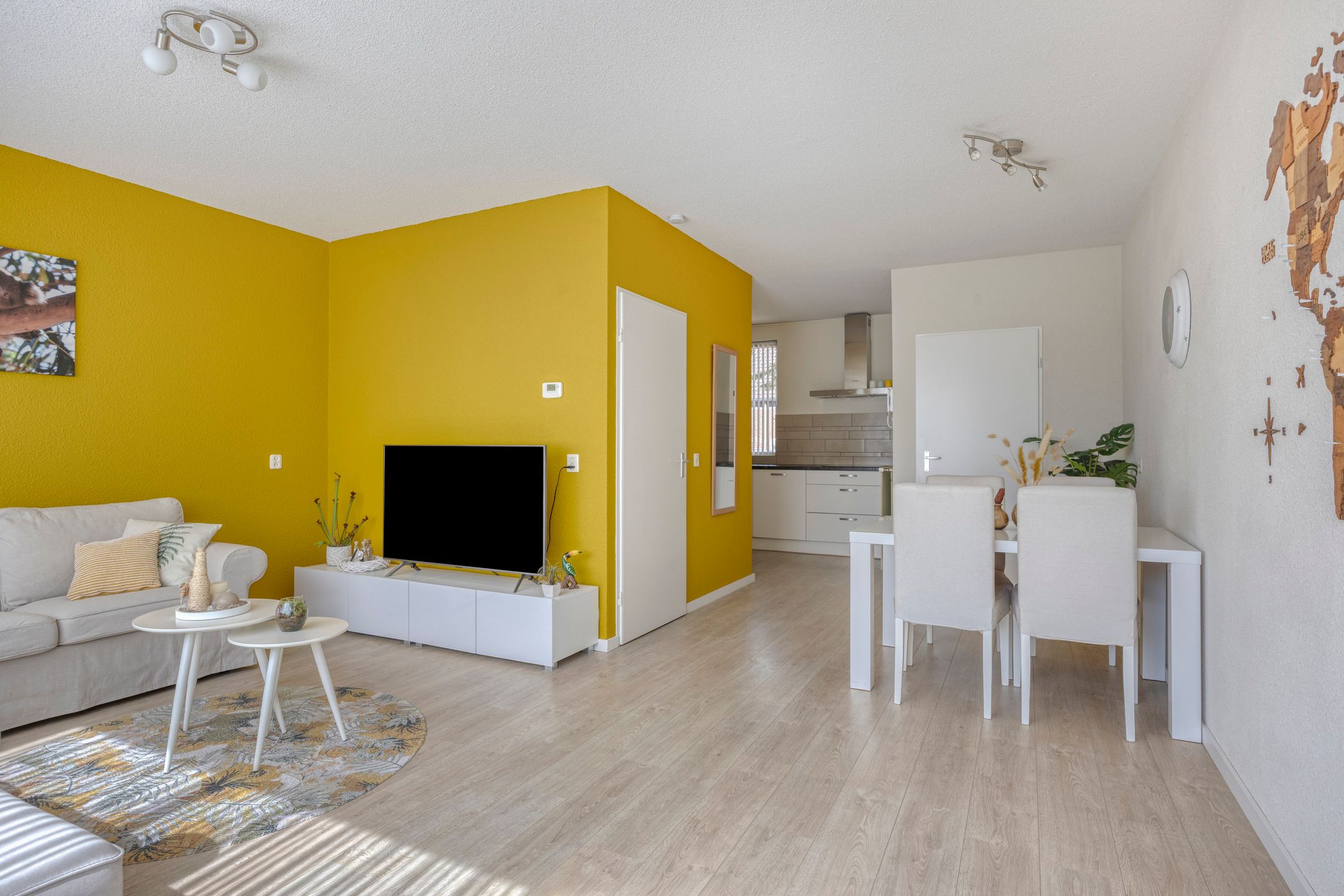 Photo 6 of Utrechtplein 23