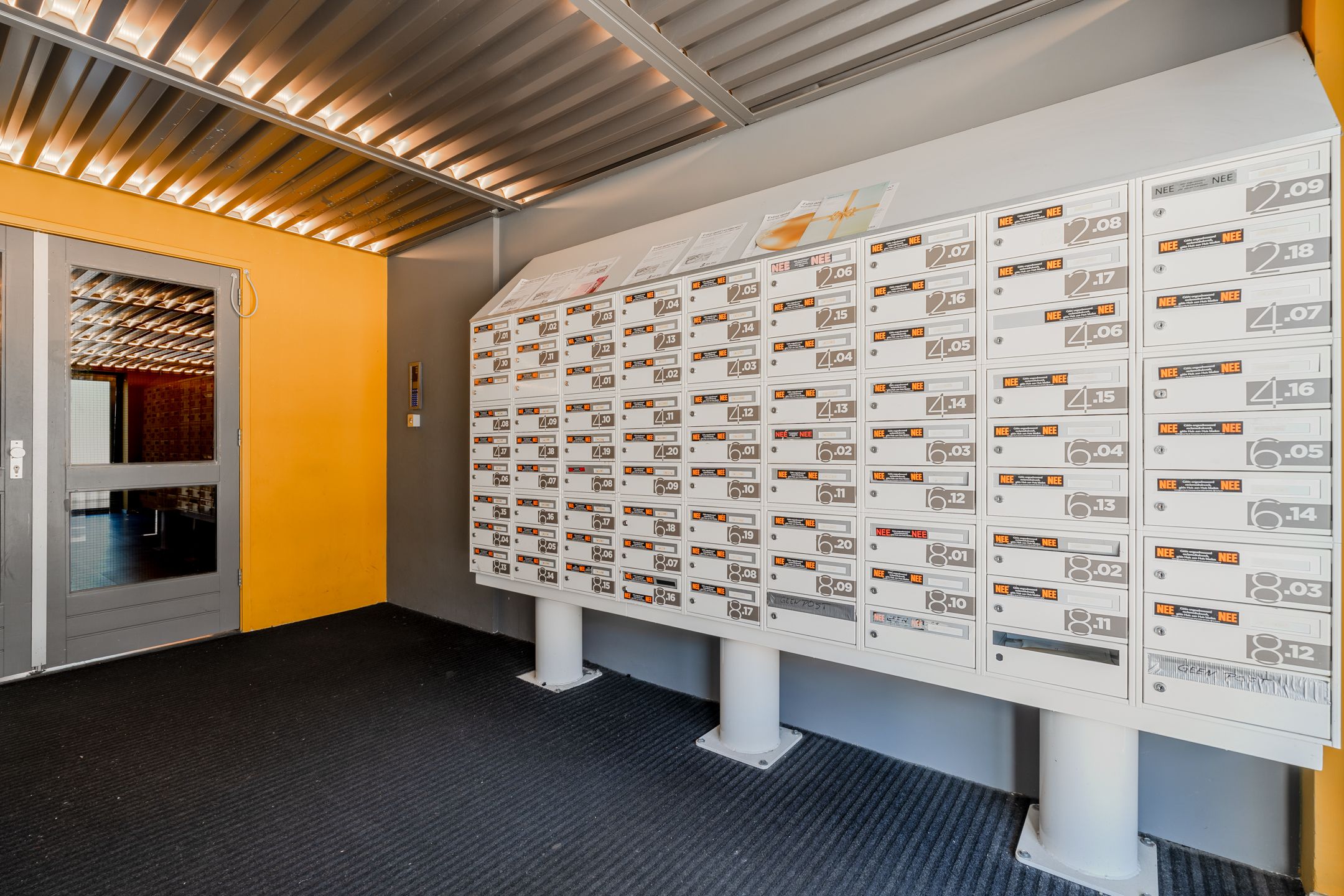 Foto 24 van Kalverstraat 2-14