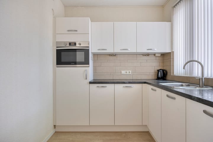 Photo 11 of Utrechtplein 23