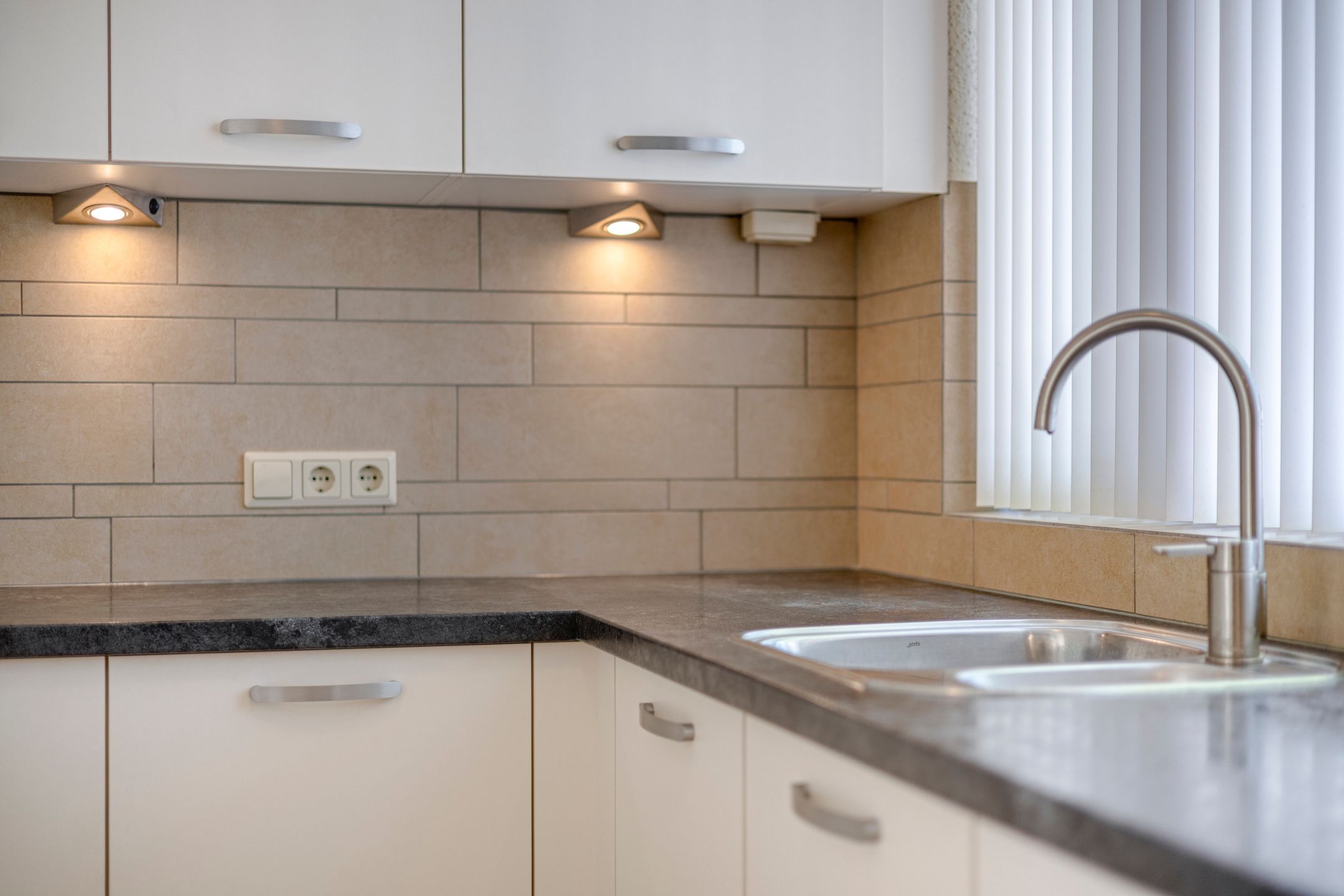 Photo 12 of Utrechtplein 23