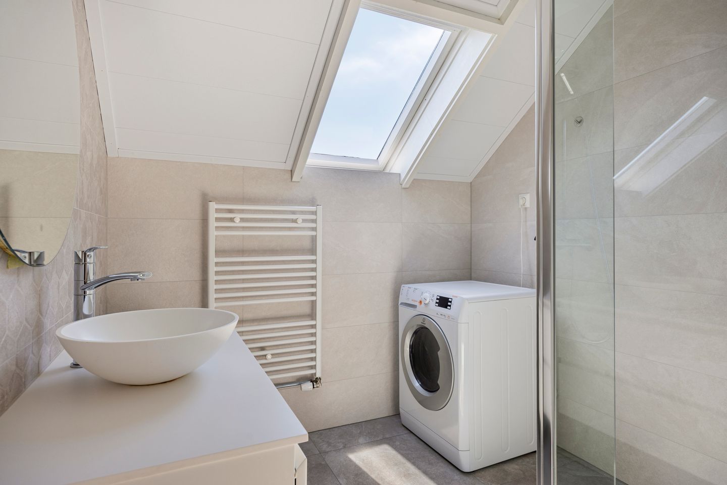 Photo 20 of Utrechtplein 23