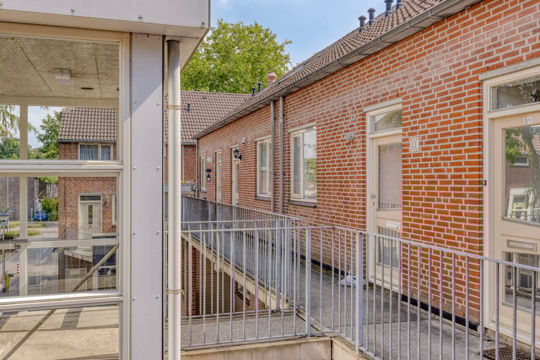 Photo 28 of Utrechtplein 23