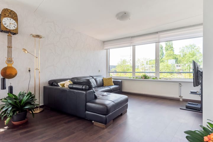 Photo 3 of Arnostraat 154