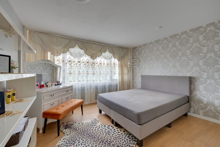 Photo 30 of Nicolaas Anslijnstraat 49