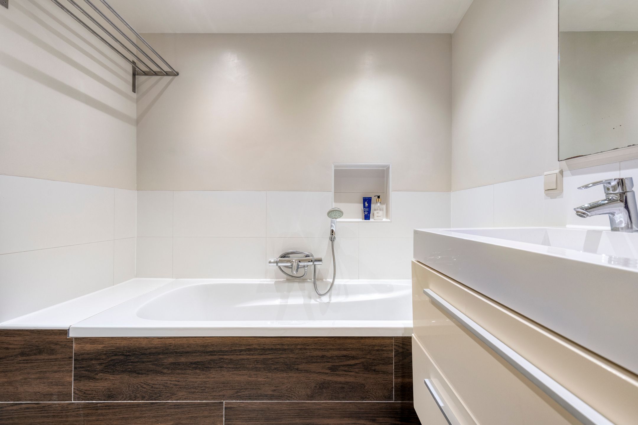 Foto 21 van Van Oldenbarneveldtstraat 96-B3