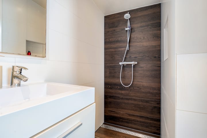 Photo 22 of Van Oldenbarneveldtstraat 96-B3