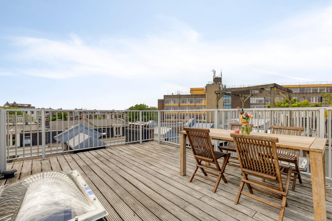 Foto 26 van Van Oldenbarneveldtstraat 96-B3