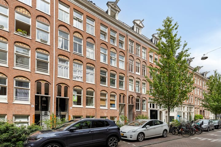 Photo 28 of Van Oldenbarneveldtstraat 96-B3