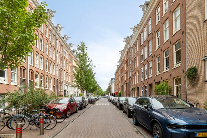 Photo 29 of Van Oldenbarneveldtstraat 96-B3