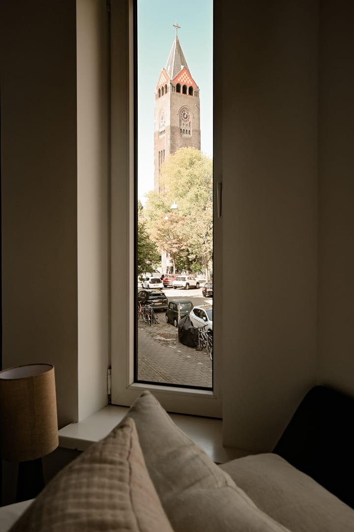 Photo 9 of Van Hilligaertstraat 274