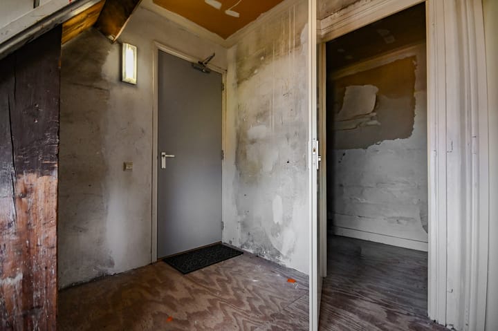 Photo 14 of Van Hilligaertstraat 274