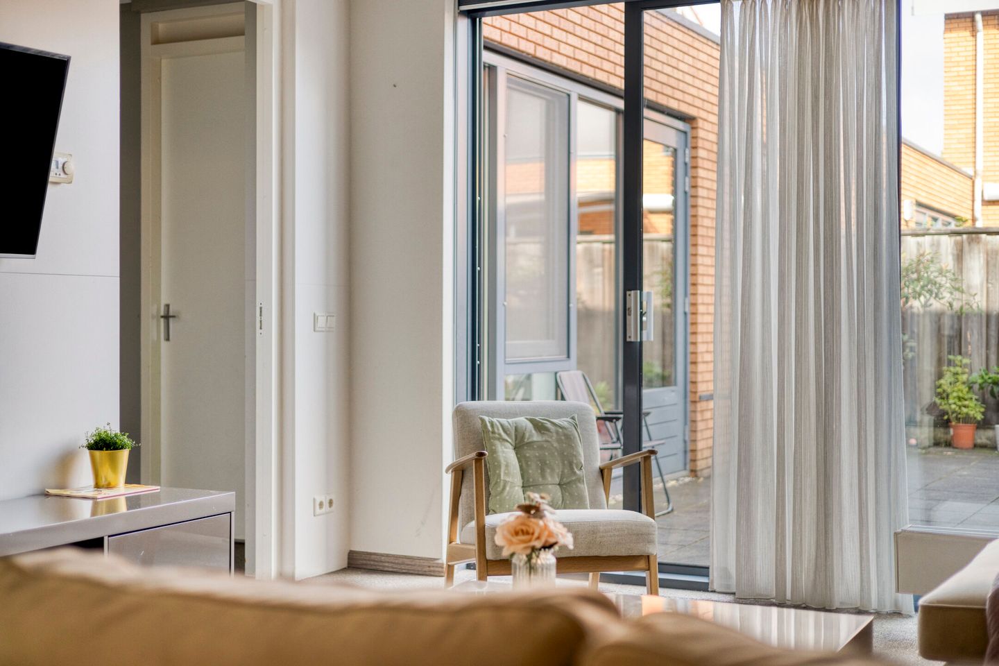 Photo 10 of Meidoornstraat 119