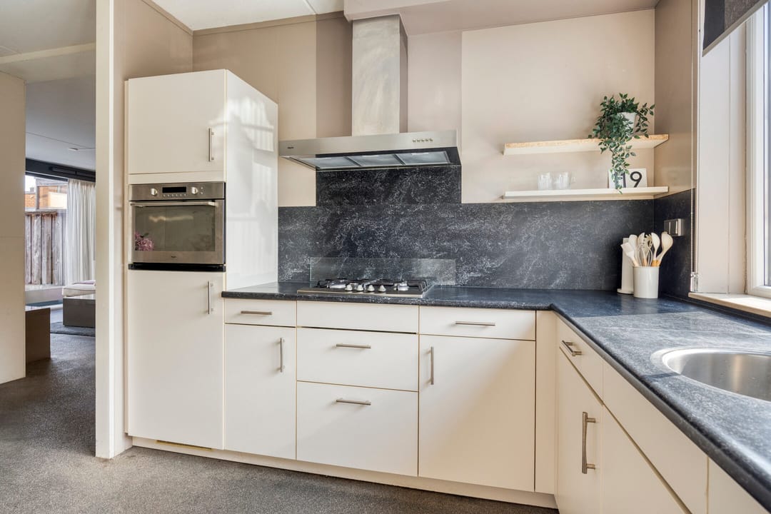 Photo 16 of Meidoornstraat 119