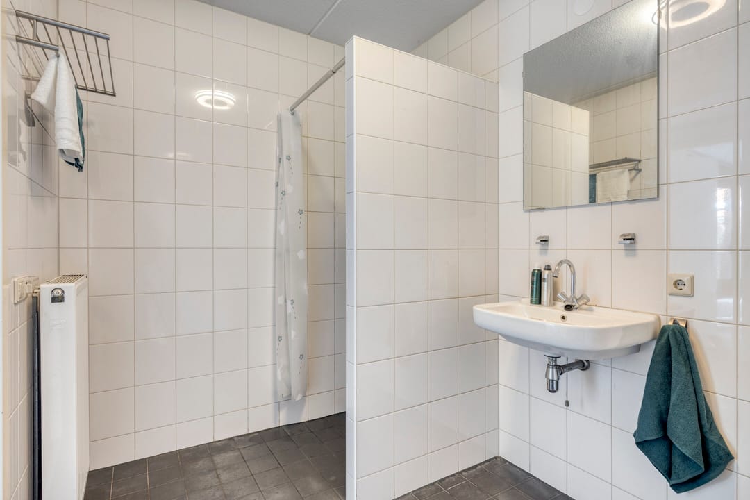 Photo 23 of Meidoornstraat 119