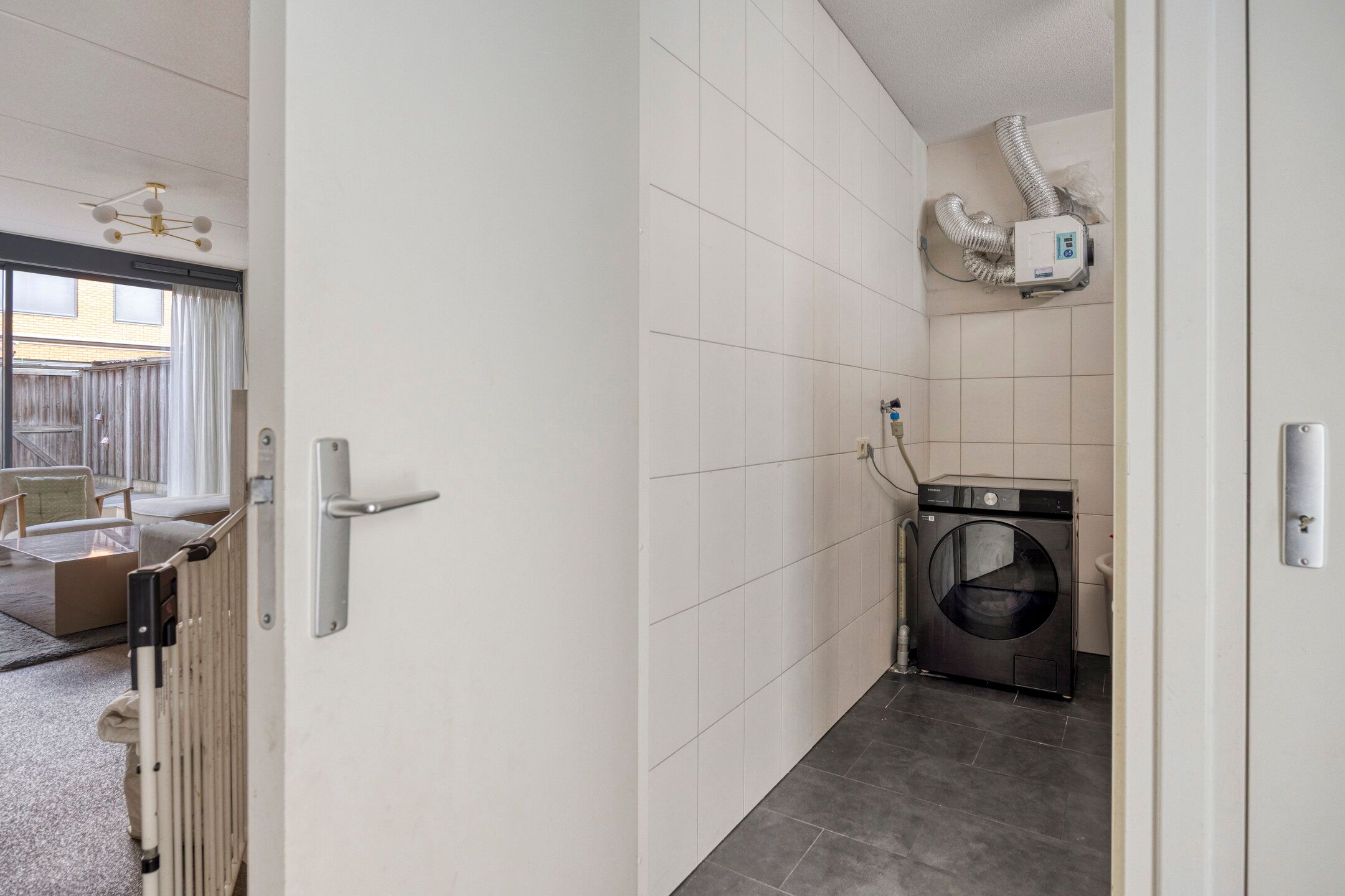 Photo 24 of Meidoornstraat 119