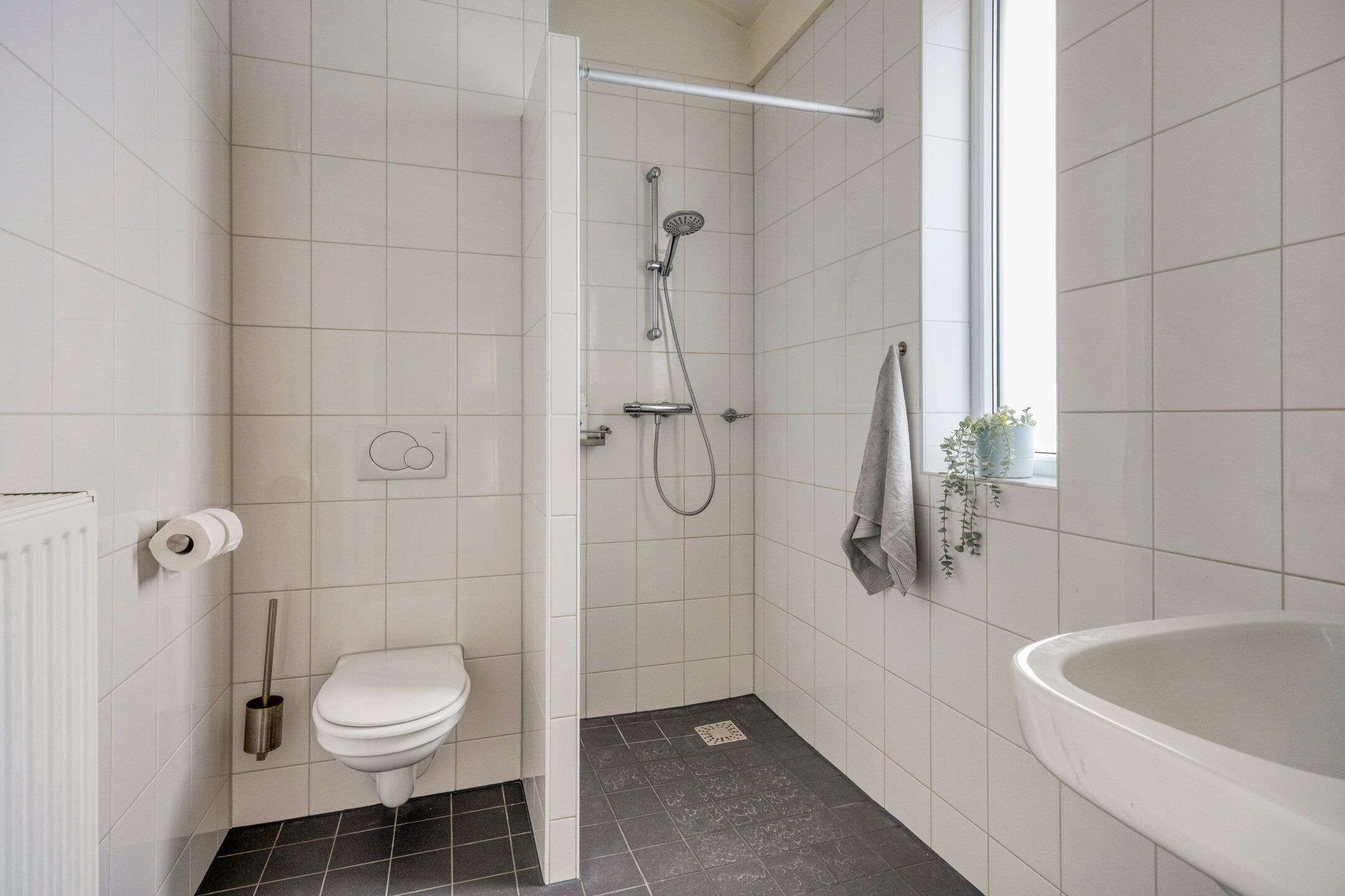 Photo 27 of Meidoornstraat 119