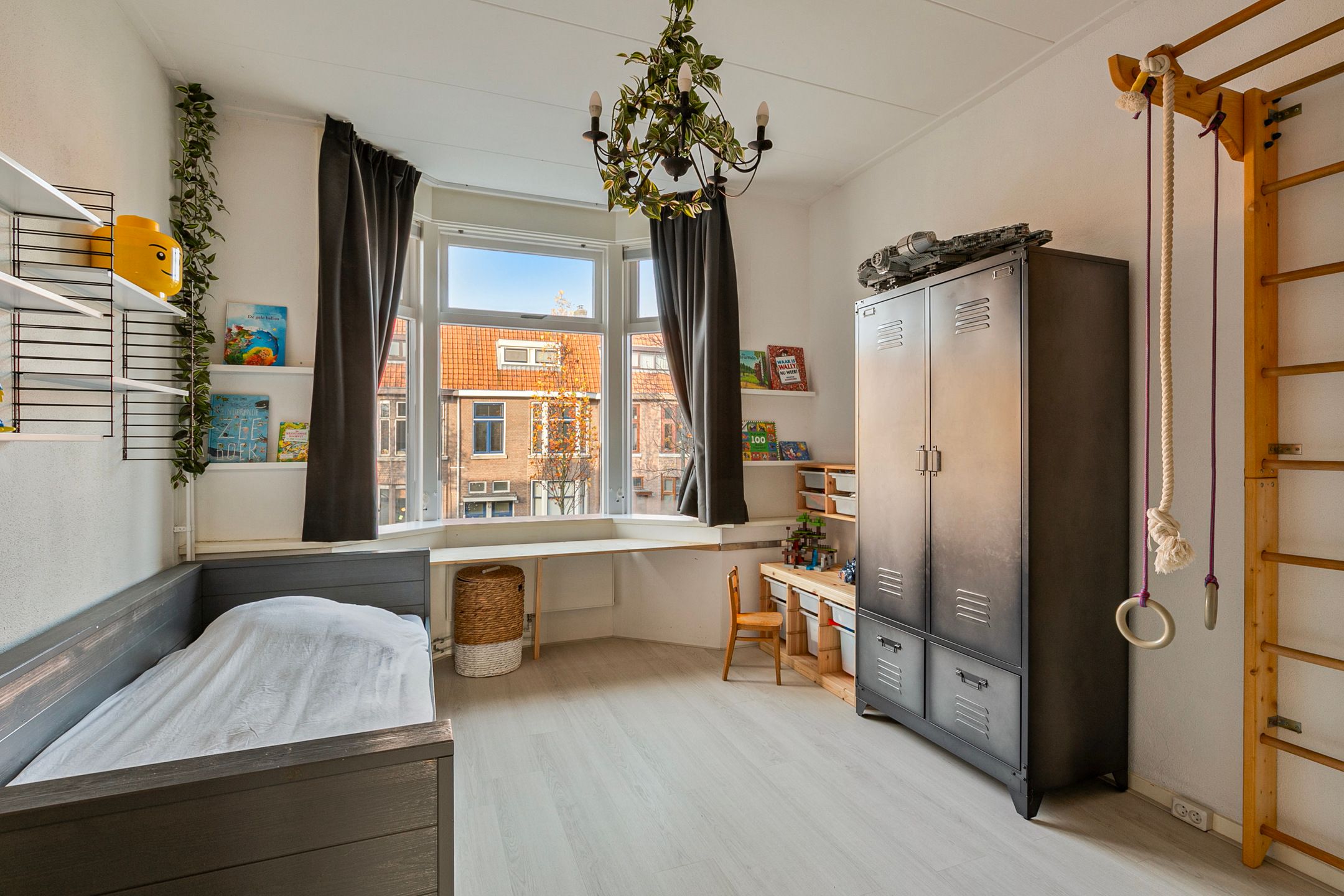 Foto 15 van Vondellaan 48