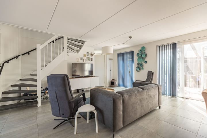 Photo 10 of Weerreys Park 56