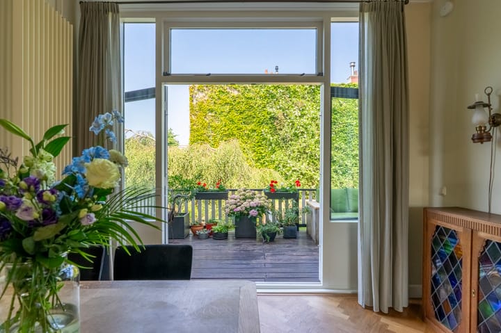 Foto 11 van Drie Octoberstraat 49-A