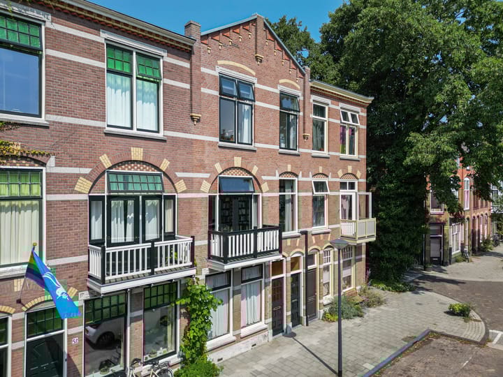 Foto 30 van Drie Octoberstraat 49-A