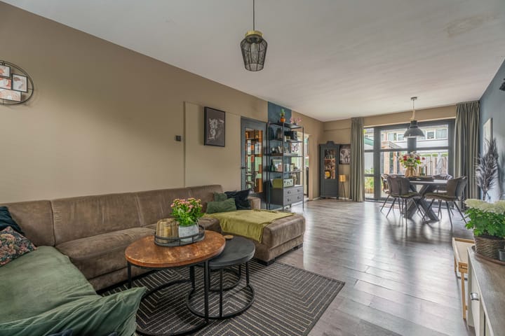 Foto 4 van Montgomerystraat 17